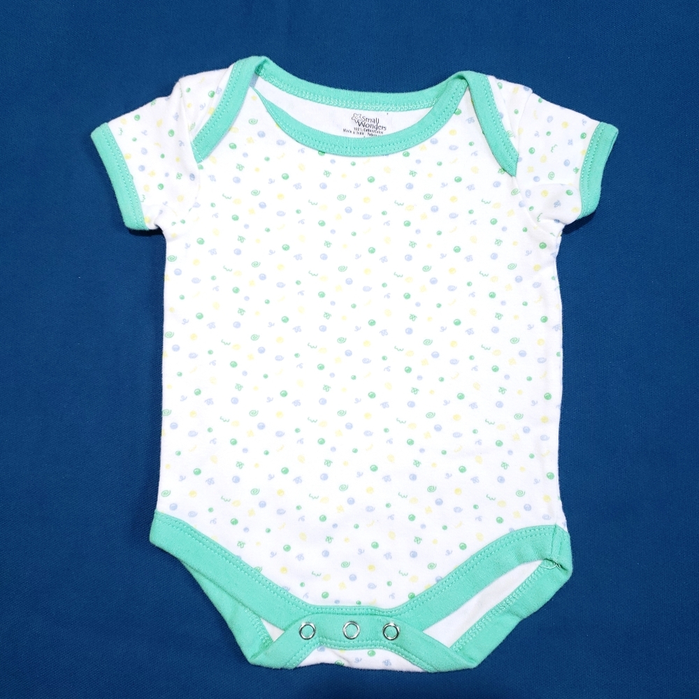 6M Onesie Green Pattern with Yellow Small Wonders